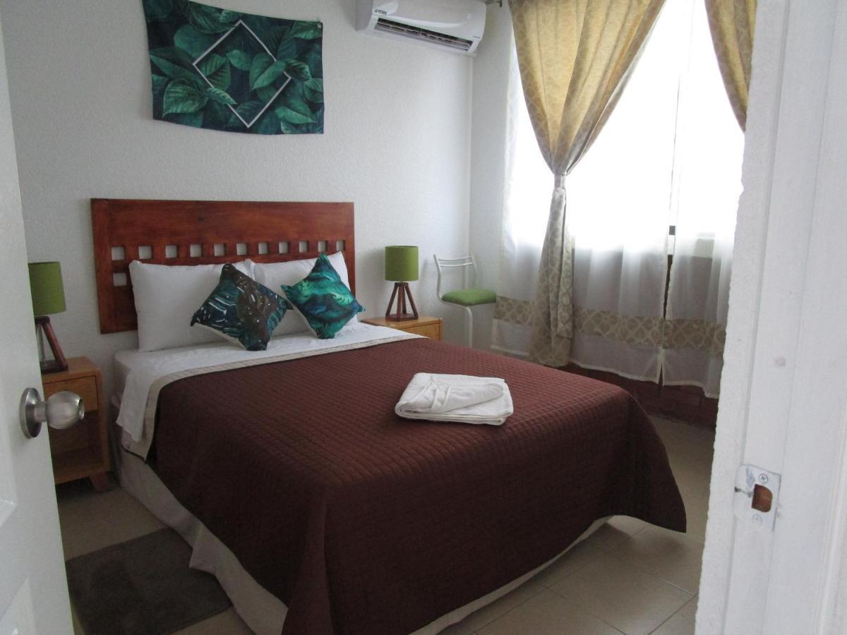 Preciosa Casa Palmera En Cuernavaca Con Alberca, Wifi, Tv Y Cocina Para Fin De Semana, Descanso, Vacaciones O Home Office Emiliano Zapata  Buitenkant foto