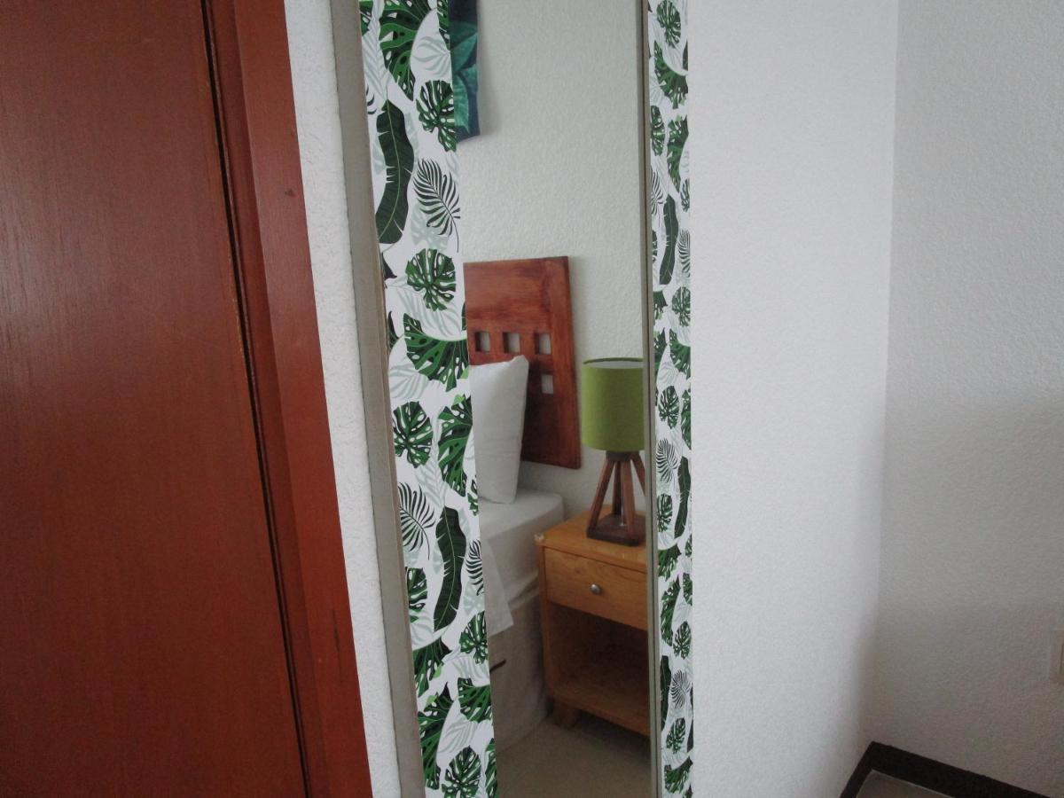 Preciosa Casa Palmera En Cuernavaca Con Alberca, Wifi, Tv Y Cocina Para Fin De Semana, Descanso, Vacaciones O Home Office Emiliano Zapata  Buitenkant foto